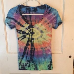 Awesome tie dye t shirt worn once! Size small